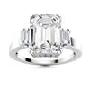 Image 1 : Gold & Brilliant White Diamond 4.50 Cts Ring - E/VVS