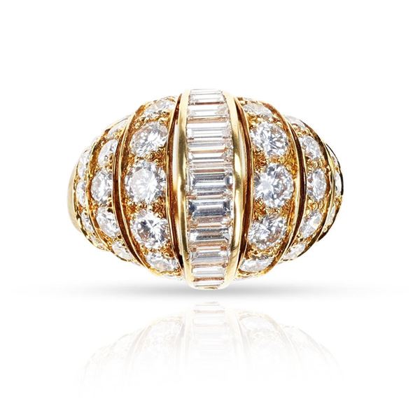 18k Gold & White Diamond 4.02 Cts Ring