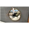 Image 2 : SURYA 24"D MIRROR WITH 3 BRASS BIRDS