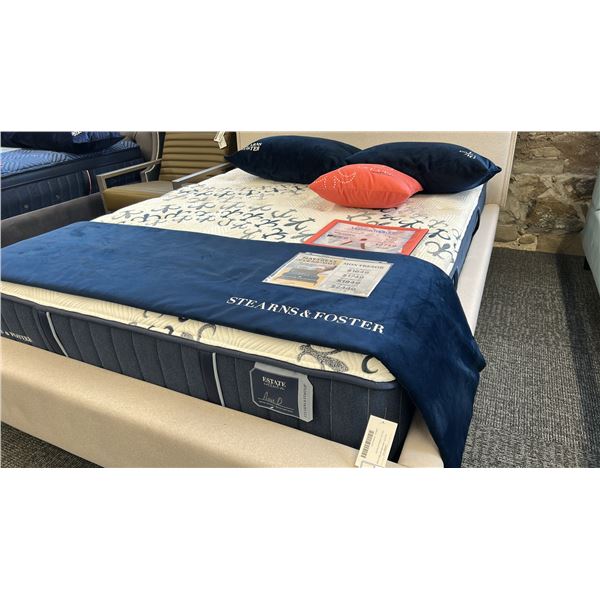 STEARNS & FOSTER QUEEN SIZE MATTRESS ESTATE-MON TRESSOR FIRM.