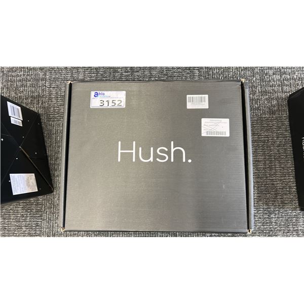 HUSH KING SIZE WEIGHTED COOLING BLANKET, 30 POUNDS.