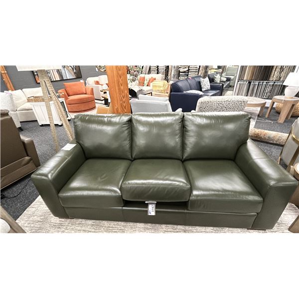DECORREST NATURAL GRAIN LEATHER W/TWO TONE COLOUR EFFECT SOFA. 86" LONG.
