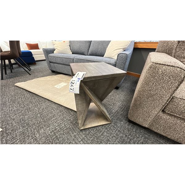 ASHLEY ZALEMONT ACCENT TABLE