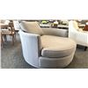 Image 2 : DECORREST 59" ROUND SWIVEL LOUNGE CHAIR.