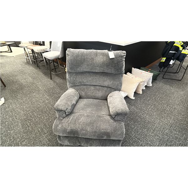 ASHLEY FURNITURE MAN FORT ROCKER RECLINER.