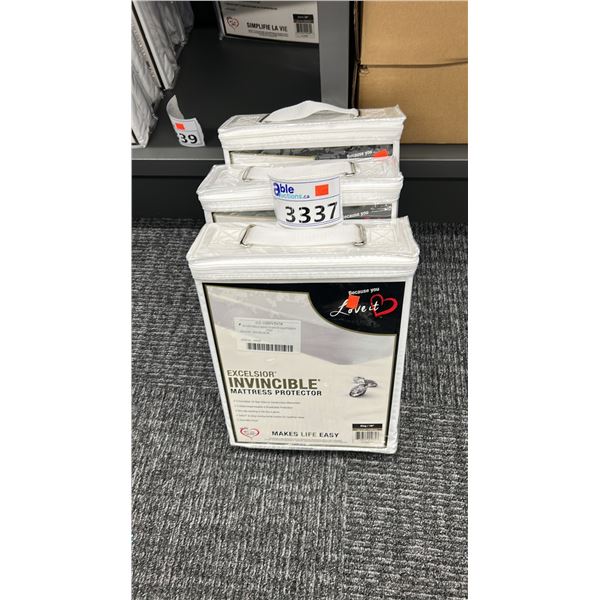 3 X KING MATTRESS PROTECTORS
