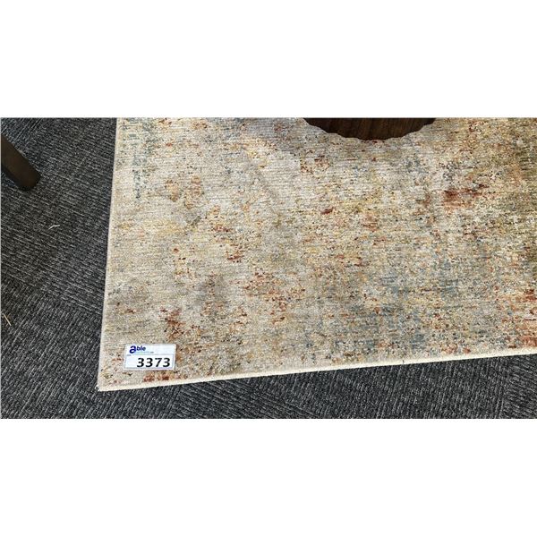 7'5" X 5' SURYA NAILA RUG.