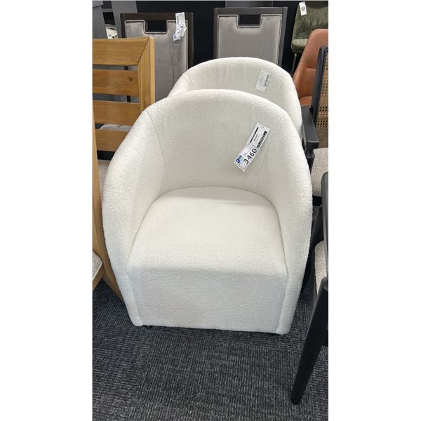 GROUP OF 2 ASHLEY FURNITURE ROWANBECK DINING CHAIRS.