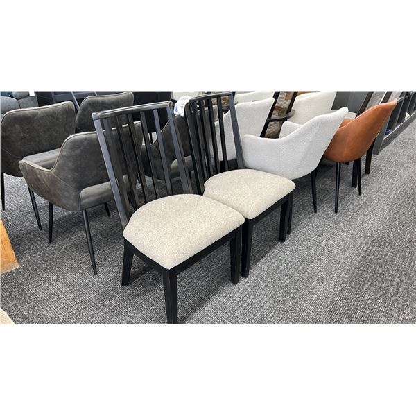 GROUP OF 2 WOOD FRAMED DINING CHAIRS.