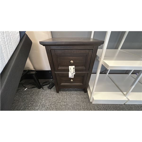 MAGNUSSEN FURNITURE SMALL DRAWER NIGHTSTAND. RETAIL $1,200