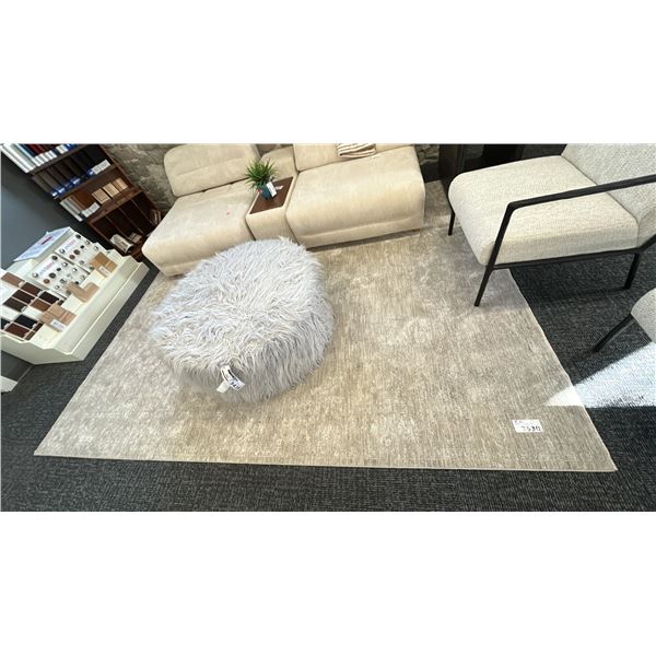 10'3" X 7'10" SURYA LALIA CARPET