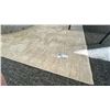 Image 2 : 10'3" X 7'10" SURYA LALIA CARPET