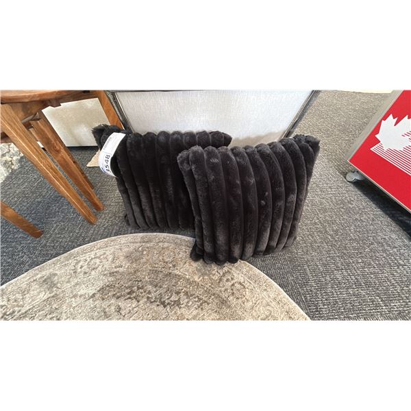 PAIR OF SABLE BLACK PILLOWS