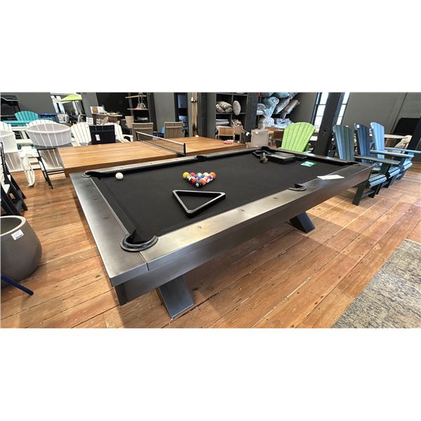 PLANK & HIDE CO. DELUXE 8' POOL TABLE BLACK CLOTH, W/ CUE SET, ACCESSORIES, REPAIR KIT.