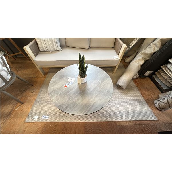 7' X 5'1" SURYA BIRDIE CARPET.