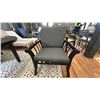 Image 2 : 4 PIECE PATIO SET, WOODARD PATIO FURNITURE 48" ROUND TABLE, 3 CUSHIONED ALUMINUM FRAMED CHAIRS.