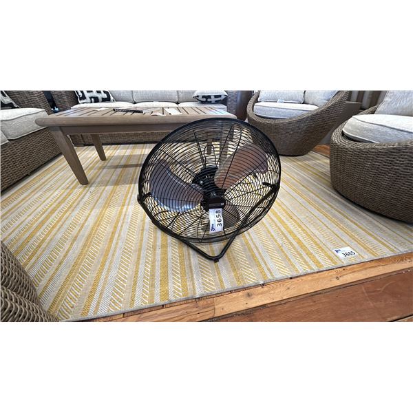 UTILITECH 20" PORTABLE FAN.