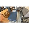 Image 3 : ADJUSTABLE CHAISE LOUNGE. BLUE CUSHION. WITH PILLOW