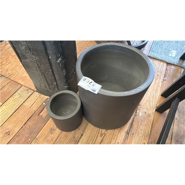 PAIR OF ROUND CERAMIC PLANTERS. 16", 8"