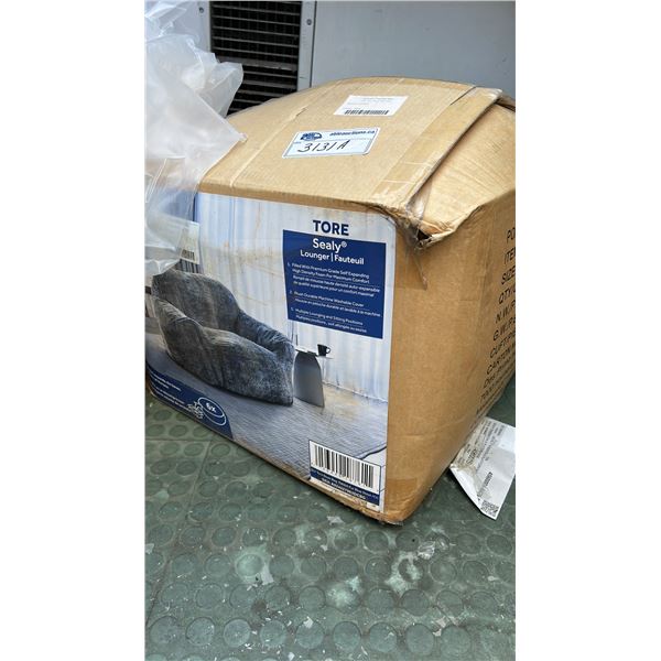 LITERIE BEAN BAG CHAIR. RETAIL $500 IN BOX