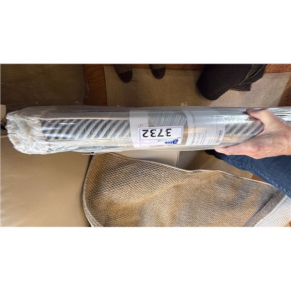 7' X 5'3" AEGEAN CARPET