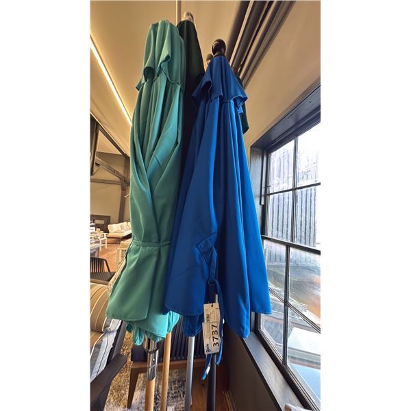 8' GALTECH UMBRELLA. ROYAL BLUE.