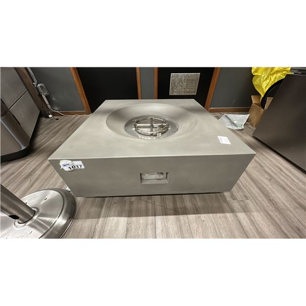 PYROMANIA FIRE FEATURES. A NATURAL GAS FIRETABLE. 42" SQUARE X 17" RETAIL $3,100