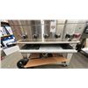 Image 2 : CROWN VERITY 36" CHARBROILER MODEL CV-RT-36, 5 BURNER, W/ COVER & COOKING UTENSILS