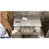 Image 2 : COYOTE ELECTRIC 112 VOLT SINGLE BURNER BBQ. W/ UTENSIL KIT, GROUND FAULT PLUG MODEL C1EL120SM