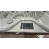 Image 4 : HOTSPRINGS HIGHLIFE VANGUARD 6 SEAT HOT TUB. 42 JETS, 375 GALLONS, SPA APP W/ CONNECTED SPA KIT,