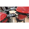 Image 6 : KAMADO JOE - BIG JOE III WITH CART.  HYPERBOLIC INSERT WITH CERAMIC COOKING SURFACE.