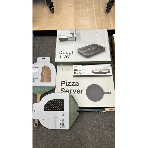 GROUP LOT - PIZZA ACCESSORIES. DIGITAL THERMOMETER, PIZZA SERVER, DOUGH TRAY, PEEL/SERVER, PEEL AND