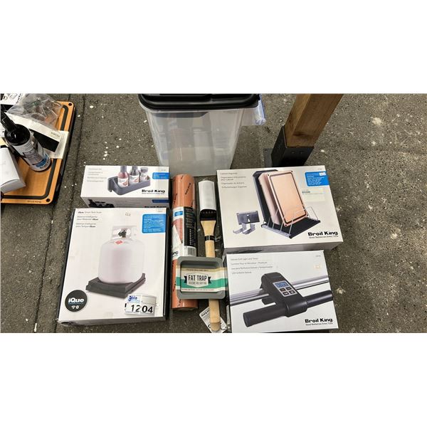 GROUP LOT BROIL KING ACCESSORIES.  TANK SCALE, ORGANIZER, CONDIMENT BIN, BUTCHER PAPER, BRUSH, FAT