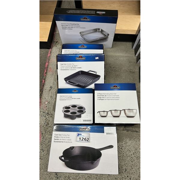 GROUP LOT OF NAPOLEON ACCESSORIES.  FRY PAN, GRIDDLE PAN X 2, BOWL SET, ROASTING PAN AND MUFFIN PAN.