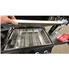 Image 3 : NAPOLEON ROGUE PRO 30 PHANTOM. PROPANE GRIDDLE. 28" X 17" GRIDDLE AREA. NIGHT LIGHT KNOBS