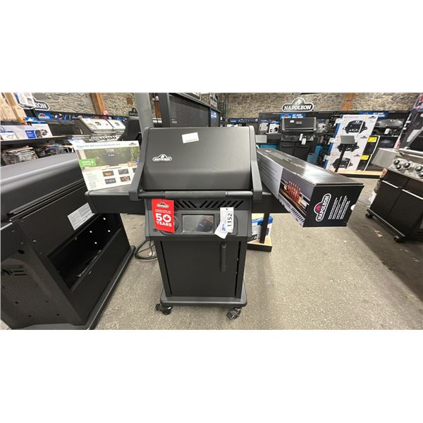 NAPOLEON ROUGE EQ 365 CONNECTED ELECTRIC GRILL. 240 VOLT. DIGITAL COLOUR SCREEN