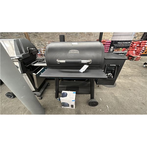 BROIL KING REGAL 500 PELLET SMOKER GRILL. MODEL 496051.  ROTISSERIE. POWER PELLET AUGER.
