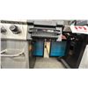 Image 8 : BROIL KING REGAL 420 PRO NATURAL GAS GRILL. STAINLESS STEEL WITH STAINLESS GRILLS. COOK LIGHT
