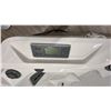 Image 4 : HOTSPRING SPOT COLLECTION 2 PERSON HOT TUB. TX MODEL. CORNER INSTALL. 11 JETS.