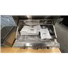 Image 2 : CAPITAL MODEL CG36RBIN 36" BBQ. BUILT-IN WITH ROTISSERIE AND SEAR ZONE. NATURAL GAS. MAESTRO AND
