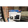 Image 2 : NAPOLEON TRAVEL Q PRO PORTABLE BBQ BLACK, PROPANE, W/ COVER, IN BOX