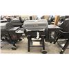 Image 1 : BROIL KING REGAL PELLET 400. EXTRA THICK GRIDS, PREMIUM ROTISSERIE.