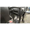 Image 9 : BROIL KING SMOKE REGAL OFFSET 400. MADE FOR THE ASPIRING PITMASTER. HEAVY CAST IRON GRIDS,