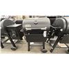 Image 1 : BROIL KING REGAL CHARCOAL GRILL 400. TRUE CHARCOAL GRILLING. HEAVY CAST IRON GRIDS.
