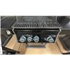 Image 4 : NAPOLEON ROGUE PRO 425. PROPANE GAS GRILL. INFRARED SIDE BURNER
