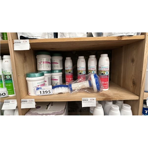 GROUP LOT. 5X BROMINE TABLETS 480G, HOT TUB SANITIZER. 4X BROMINE GRANULES, 700G.