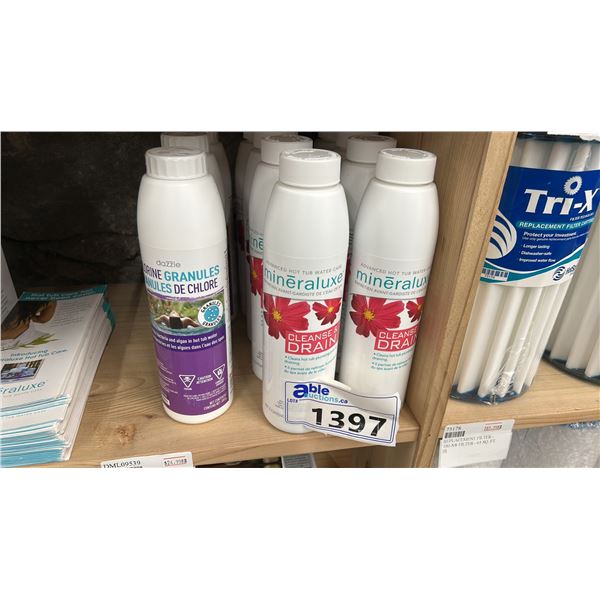 GROUP LOT. 3X CHLORINE GRANULES, CONTROLS BACTERIA AND ALGAE, BY DAZZLE. 8X CLEANSE & DRAIN,