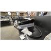 Image 4 : ENO 2 BURNER 24" PROPANE LA PLANCHA. MODEL 2400. RETAIL $1200. C/W COVER AND ELEVATED TRAY.