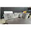 Image 1 : GROUP LOT OF LYNX OUTDOOR KITCHEN COMPONENTS. NATURAL GAS. 36" OUTDOOR GRILL, WARMING DRAWER,