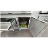 Image 6 : GROUP LOT OF LYNX OUTDOOR KITCHEN COMPONENTS. NATURAL GAS. 36" OUTDOOR GRILL, WARMING DRAWER,